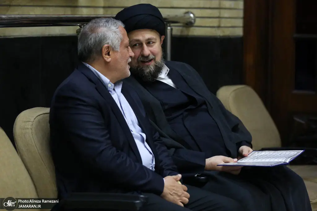 تصاویر؛ چهره‌های سیاسی در مراسم ختم مادر محمد عطریانفر