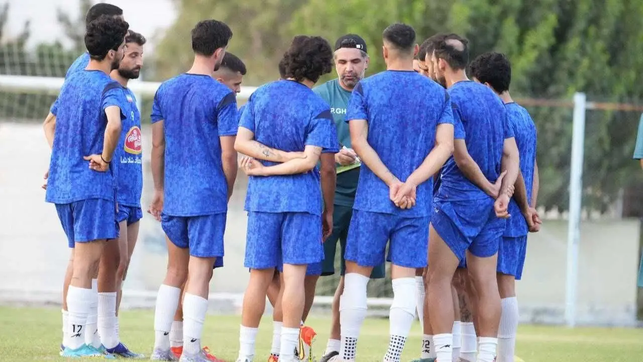 فجرسپاسی؛ شعبه دوم استقلال اولین حریف پرسپولیس در لیگ!