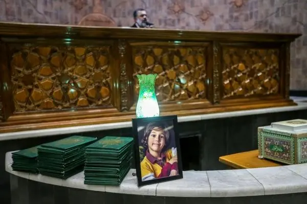 تصاویر؛ حاشیه و متن مراسم ختم درگذشتگان خانواده معاون رییس جمهور