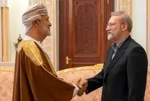روایت یک تصویر؛ تحویل پیام عمان به ایران در دیدار لاریجانی