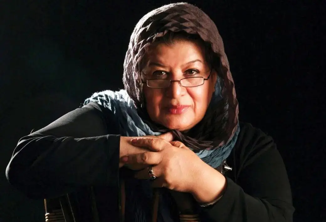 نقش پوران درخشنده در مستند نازول