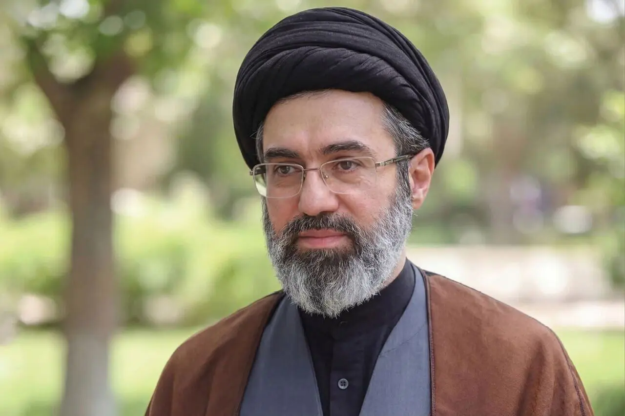 پاسخ رهبر انقلاب به نامه دبیرکل و رزمندگان حزب‌الله/ راهی جز جهاد نمانده است