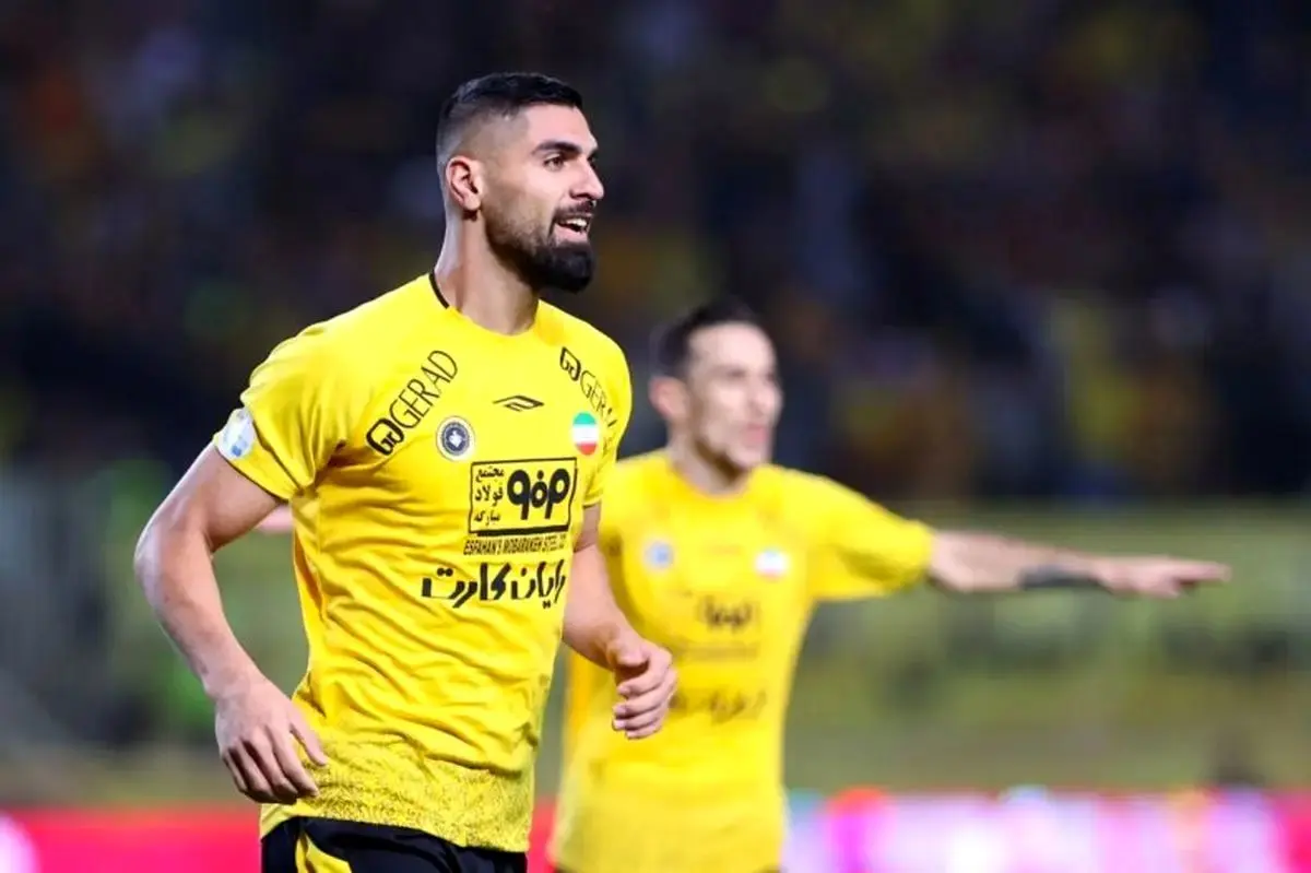 استقلال در آستانه یک خرید جنجالی دیگر؛ تماس مسئول نقل و انتقالات با مهاجم پرسپولیسی!

