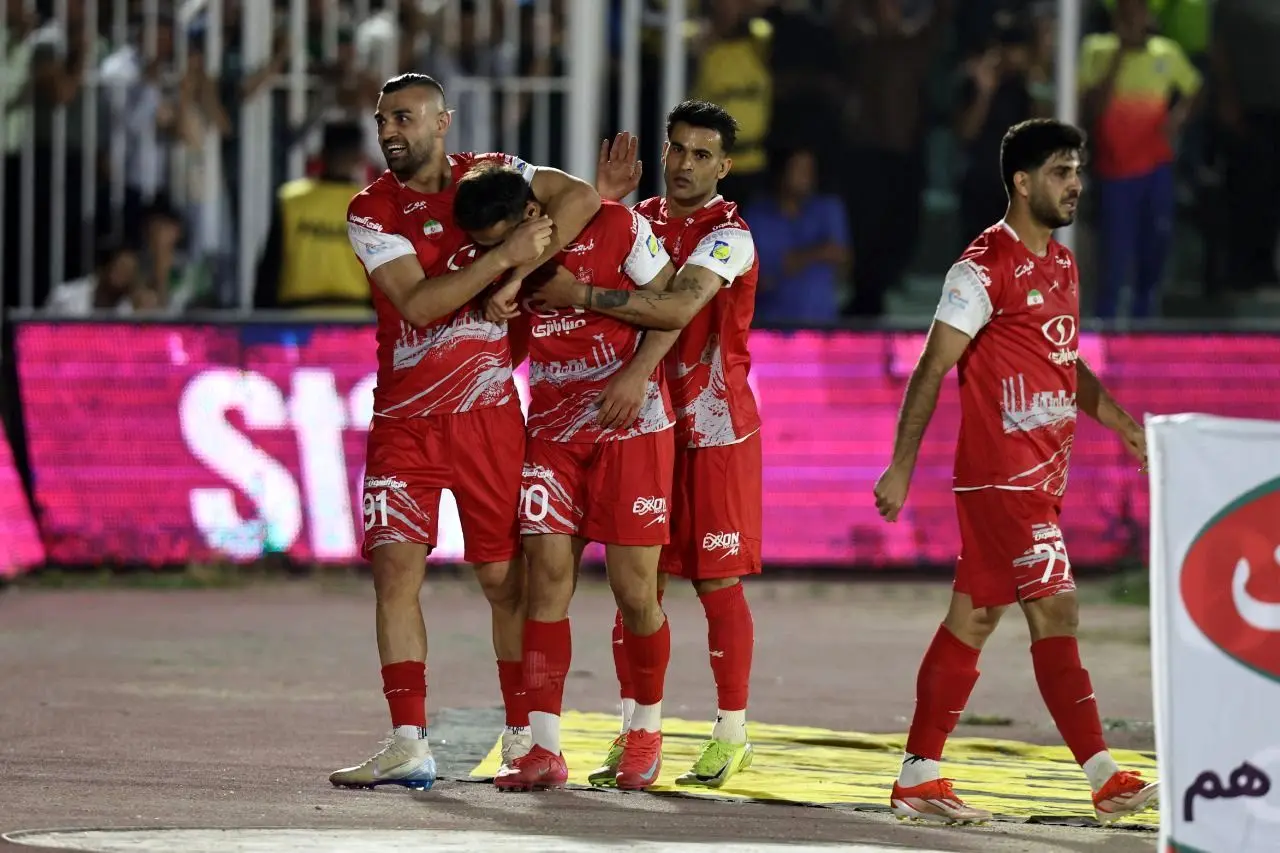 سه ستاره پرسپولیس خواهان شماره علی دایی