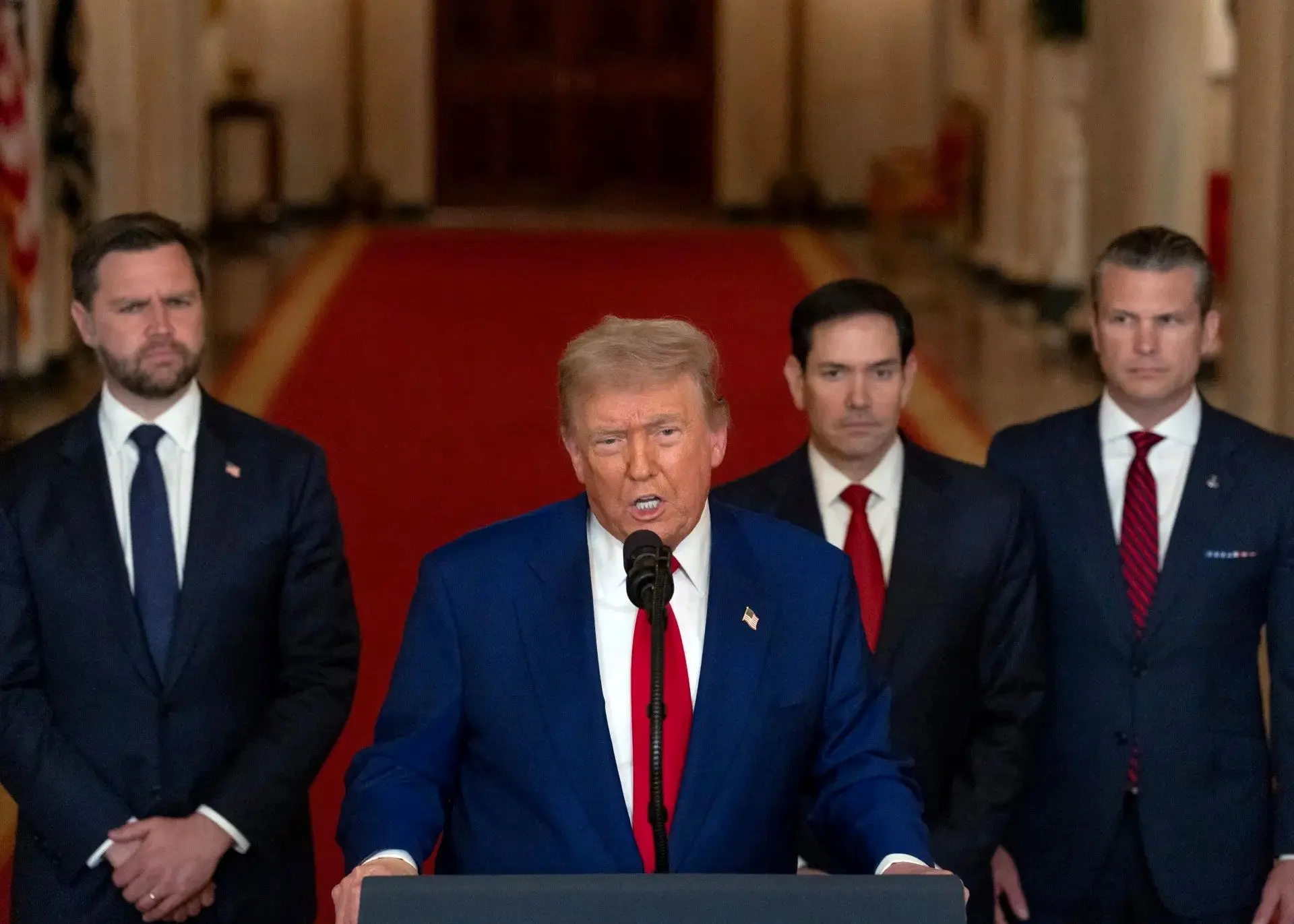 ادعای روزنامه اسرائیلی: ترامپ روز جمعه درباره جنگ با ایران تصمیم می گیرد