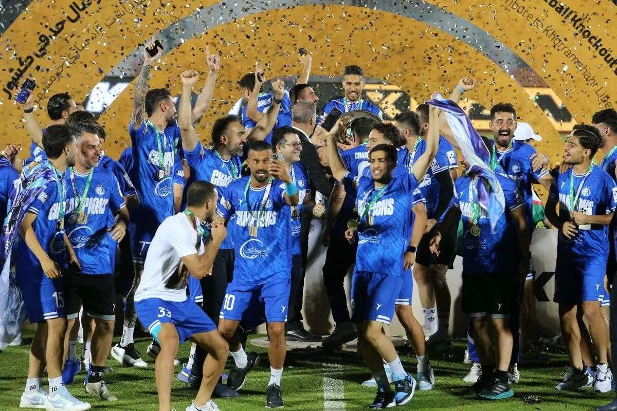 استقلال شبیه به پرسپولیس فصل قبل با کارلوس گاریدو!