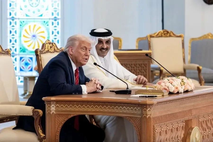 شاهکار یک عکاس؛ شکار نگاه خاص ترامپ به امیر قطر