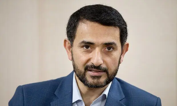یک نماینده مجلس به رائفی‌پور و رسایی: امروز مجلس یکپارچه علیه دروغگویی شما قیام کرد
