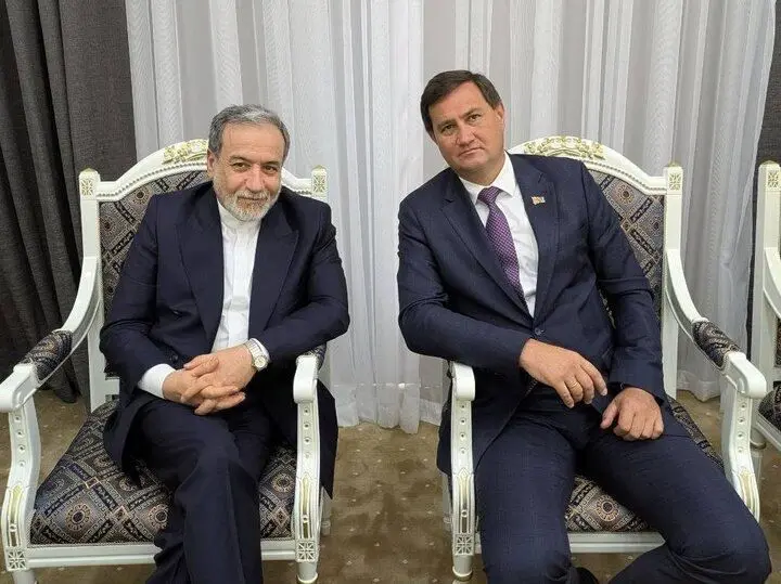 دیدار عراقچی و همتای بلاروسی در حاشیه نشست سازمان همکاری شانگهای