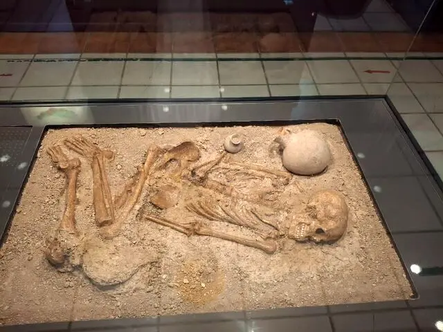 کشف اسکلت ۳ هزار ساله زن دوران آهن در بابل