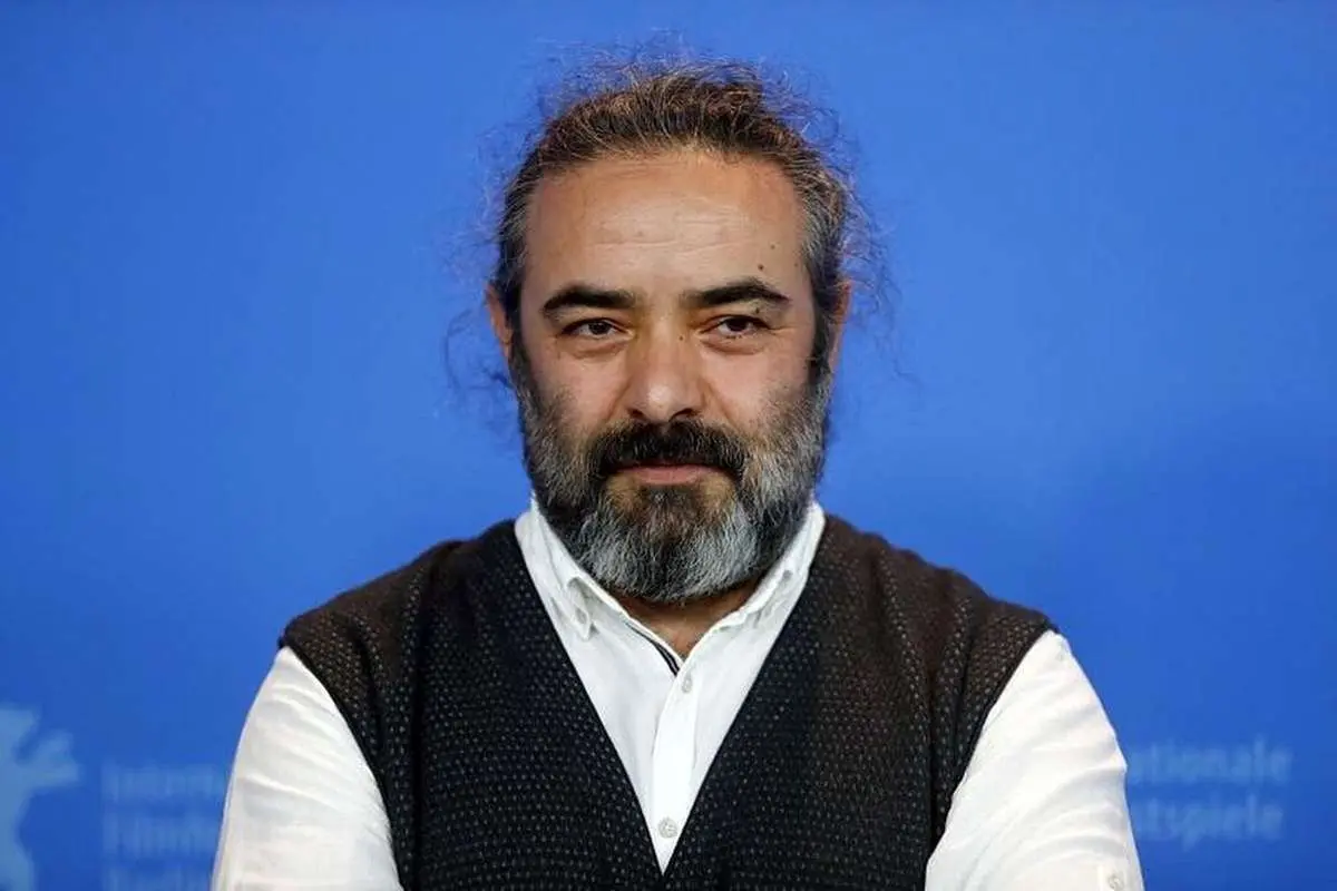 ماجرای سبیل لنینی حسن معجونی در «بچه مردم»