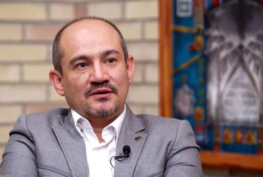 حمزه صفوی: اس ۳۰۰ توان زدن جنگنده نسل ۵ اسرائیل را ندارد/ به روسیه بدهکار بودیم، در جنگ به ما سوخو ۳۵ نداد
