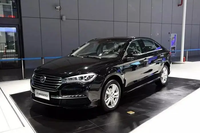 لیفان 820؛ آشنایی با رقیب تویوتا کمری