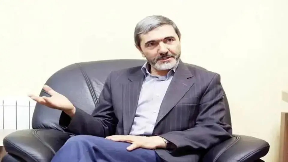  جریان‌های تندرو طلبکار شده‌اند/ رئیس‌جمهور در رفع فیلترینگ باید همان جدیت ممانعت از اجرای قانون حجاب را داشته باشد 