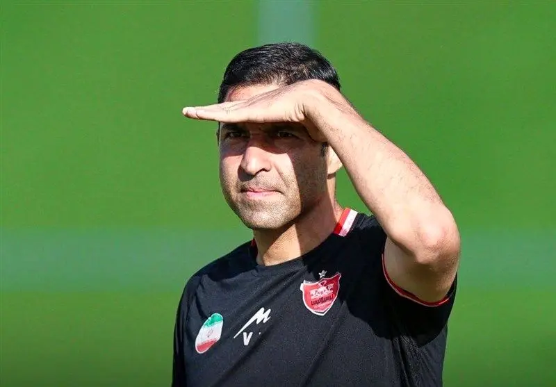 حمایت نوید محمدزاده از وحید هاشمیان