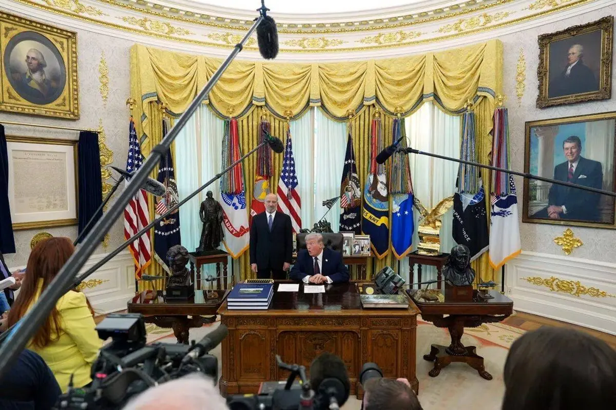 سی‌ان‌ان: دولت ترامپ برای مذاکره با ایران آماده می‌شود؛ ونس در تیم مذاکره کننده