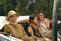 کیهان باز هم علیه شبکه نمایش خانگی: فیلم «صد سال به این سال‌ها»  پهلوی را تطهیر کرده