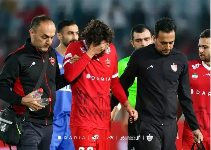 شوک بزرگ به پرسپولیس؛ ستاره خط میانی اردوی تیم ملی را ترک کرد