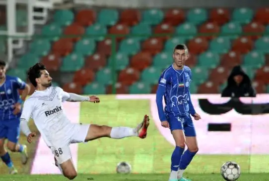 ستاره ملوان در تیررس پرسپولیس