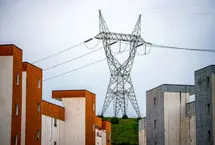 دولت خبر داد؛ قیمت برق و گاز بالا می‌رود