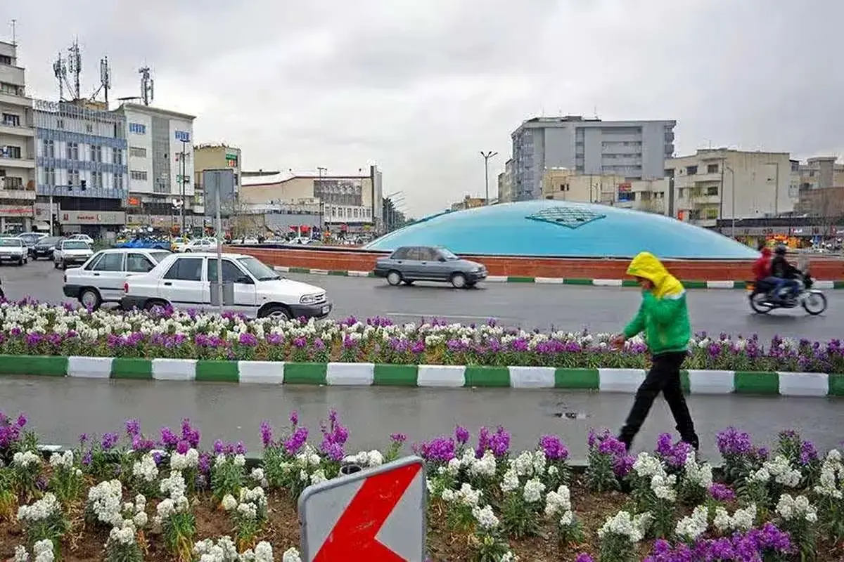 تصویر؛ دیوارنگاره میدان انقلاب در پاسخ به ضرب‌الاجل ترامپ