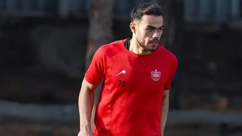 ببینید؛ رفتار عجیب اورونوف در پایان بازی پرسپولیس و شمس‌آذر