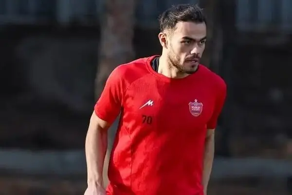 ببینید؛ رفتار عجیب اورونوف در پایان بازی پرسپولیس و شمس‌آذر