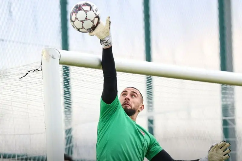 گندوز بعد از فسخ با پرسپولیس، استقلالی می‌شود؟