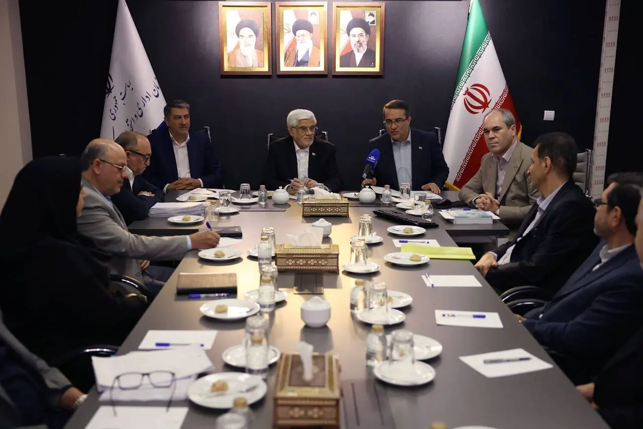 پیام تازه عارف درباره تبدیل وضعیت نیروهای شرکتی