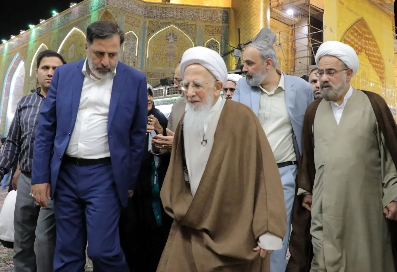 عکس؛ دیدار تاریخی آیت‌الله جوادی آملی با آیت‌الله سیستانی