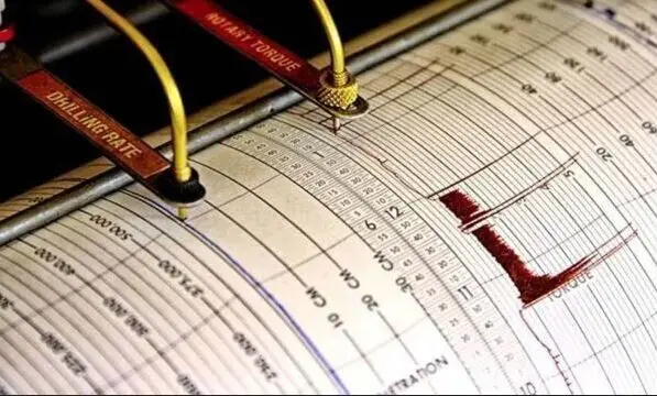 علت زلزله امروز فشم استان تهران