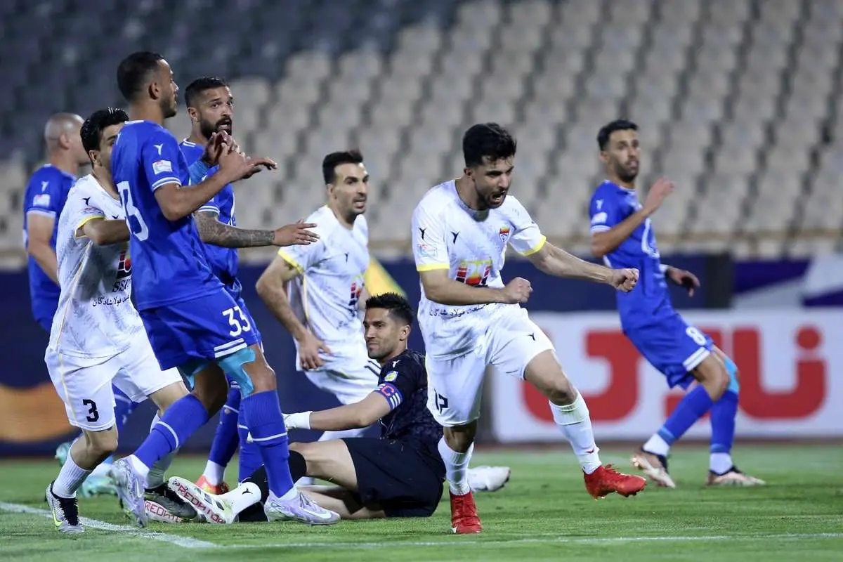 ساعت بازی استقلال مقابل فولاد در شهرقدس / هفته یازدهم لیگ برتر