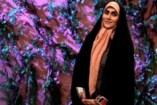 تبلیغ عجیب مجری صداوسیما برای یک سایت همسریابی روی آنتن زنده