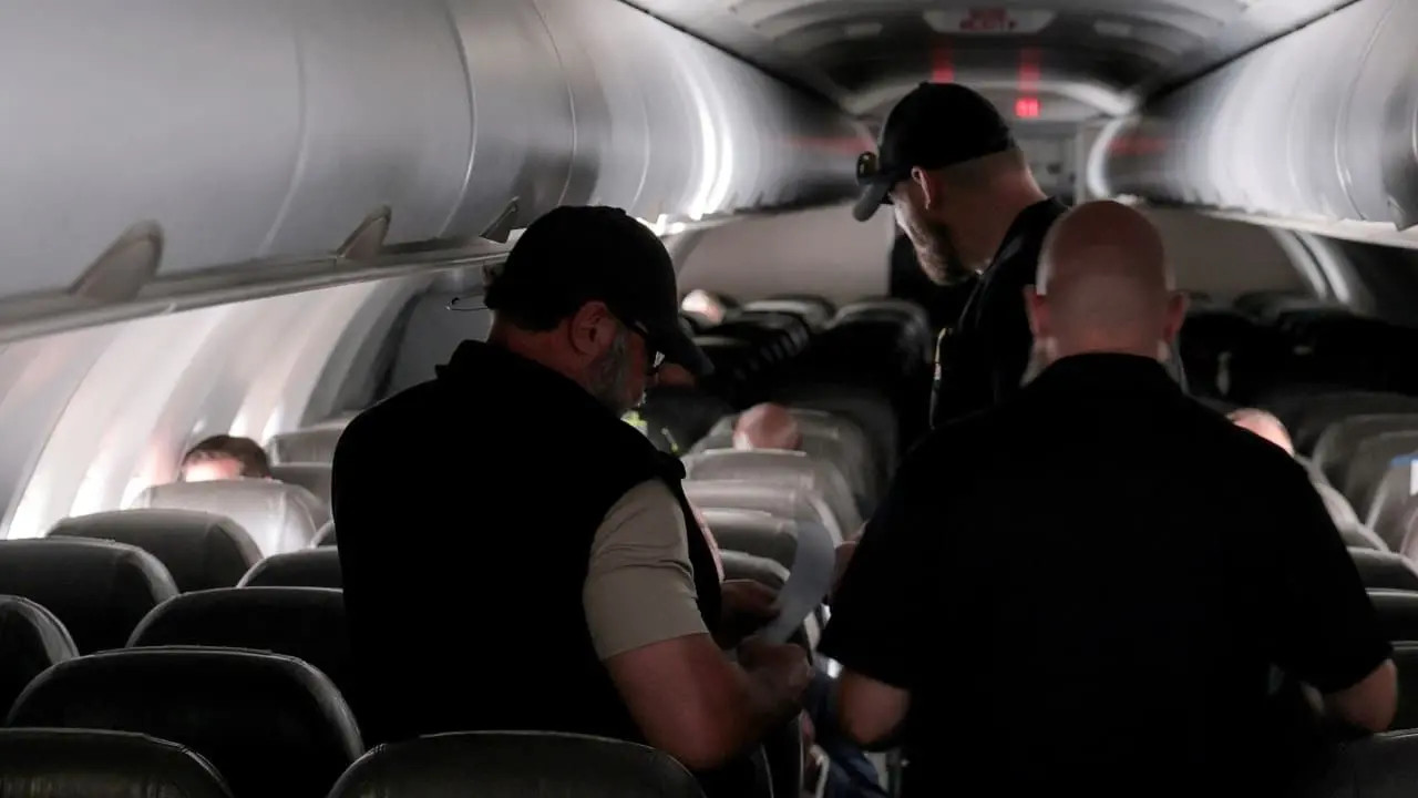 آمریکا ۵۰ ایرانی را روز یکشنبه به ایران فرستاد