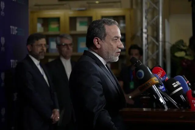 عراقچی به انگلیس هشدار داد