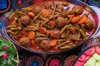 خورش لوبیا سبز با کوفته قلقلی 

