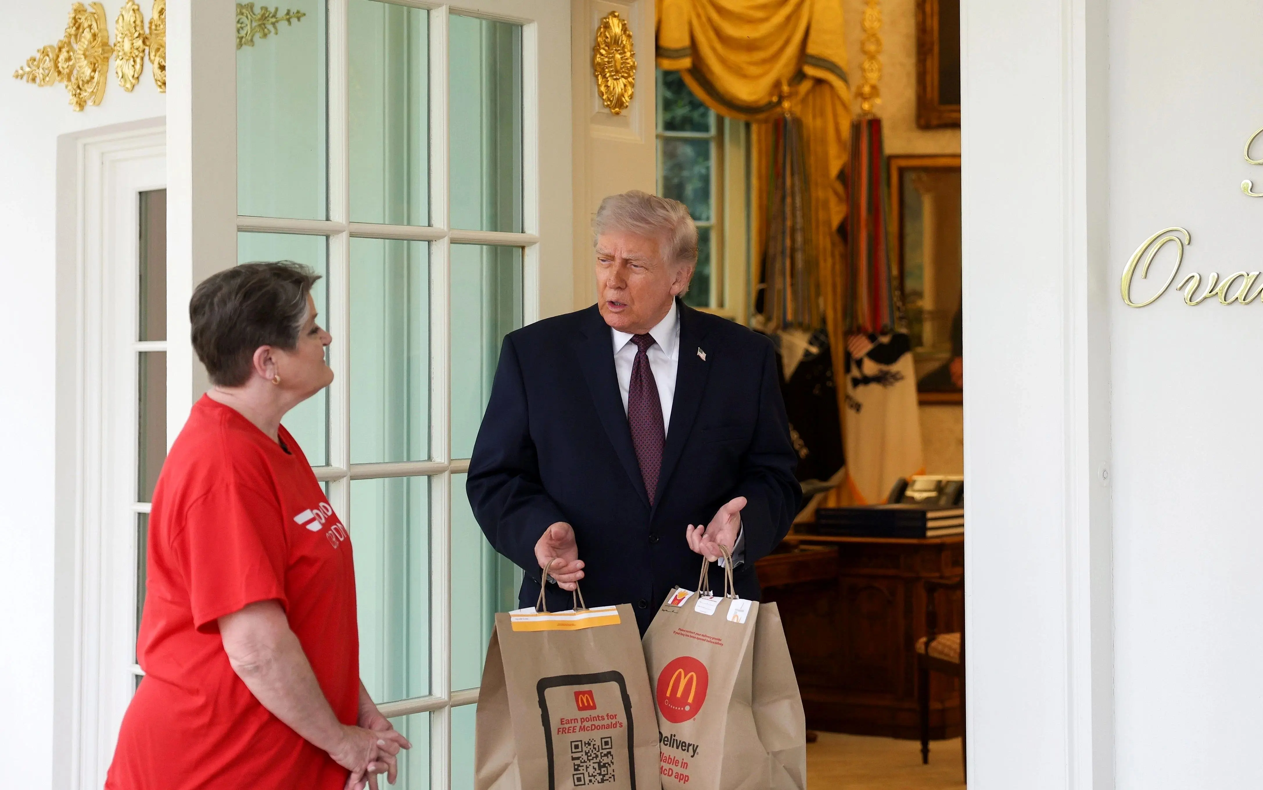 پیک مک‌دونالد در کاخ سفید/ سفارش عجیب ترامپ پیش از کنفرانس خبری