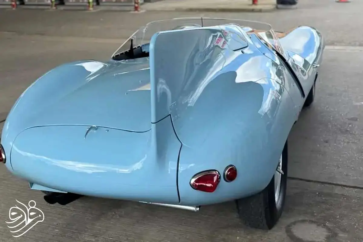 شکار تصادفی یک خودروی چندمیلیون‌دلاری در پمپ بنزین