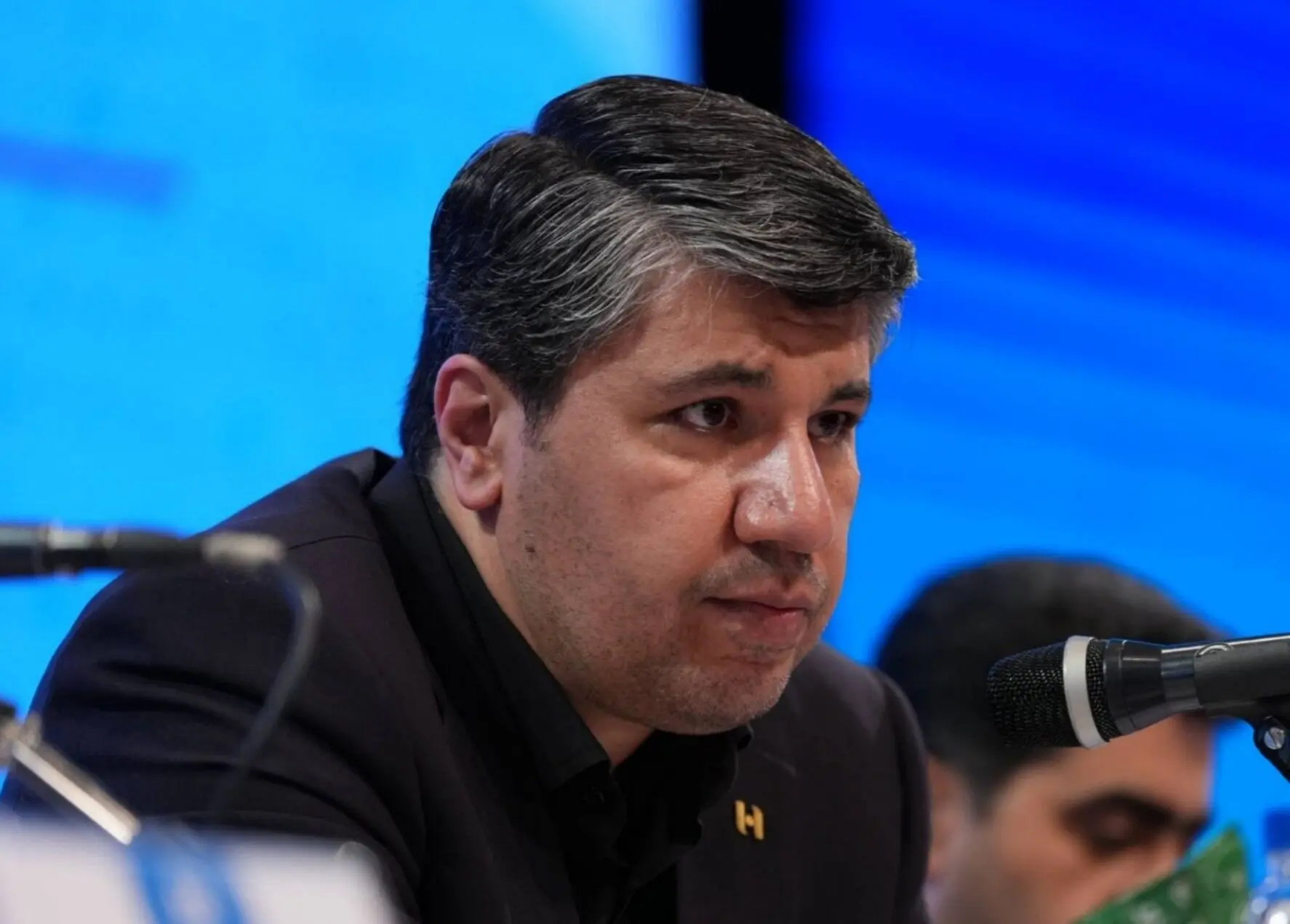 تاکید مدیرعامل بانک صادرات ایران بر ارتقای خدمات بانکی​