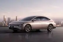 سدان هیبریدی نیسان N6 با برد برقی ۱۵۰ کیلومتر از راه رسید