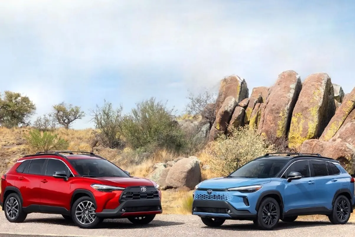 فرق تویوتا کرولا کراس و تویوتا فرانتلندر هیبرید چیست؟