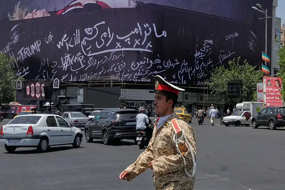 سی‌ان‌ان: ایران چگونه به فشار اقتصادی ترامپ پاسخ می‌دهد؟
