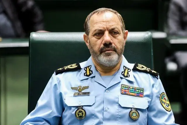 ایران در پاسخ به ماجراجویی احتمالی دشمن موشک های جدید به‌کار می‌گیرد