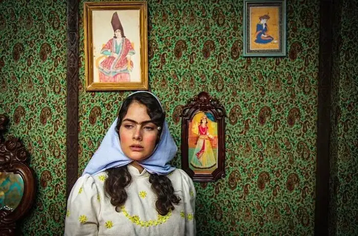 استایل کت و شلواری فرزانه فرنام، بازیگر سریال بامداد خمار