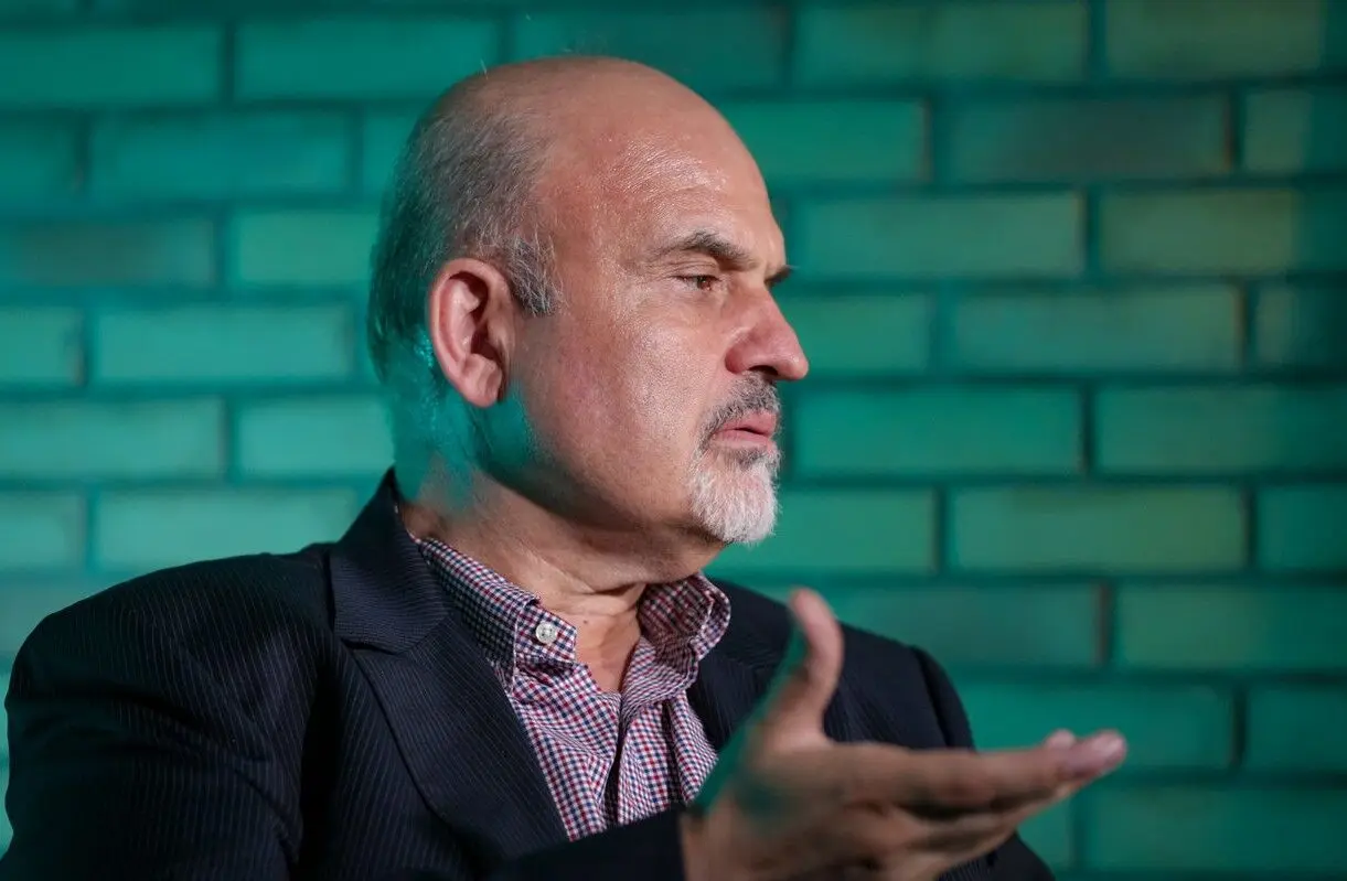 جلایی‌پور: مردم ایران دو دهه است که با تشدید تحریم‌های حداکثری تاب‌آوری می‌کنند