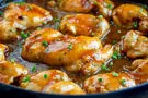 طرز تهیه مرغ زردآلویی؛ طعم جدید و خاص 

