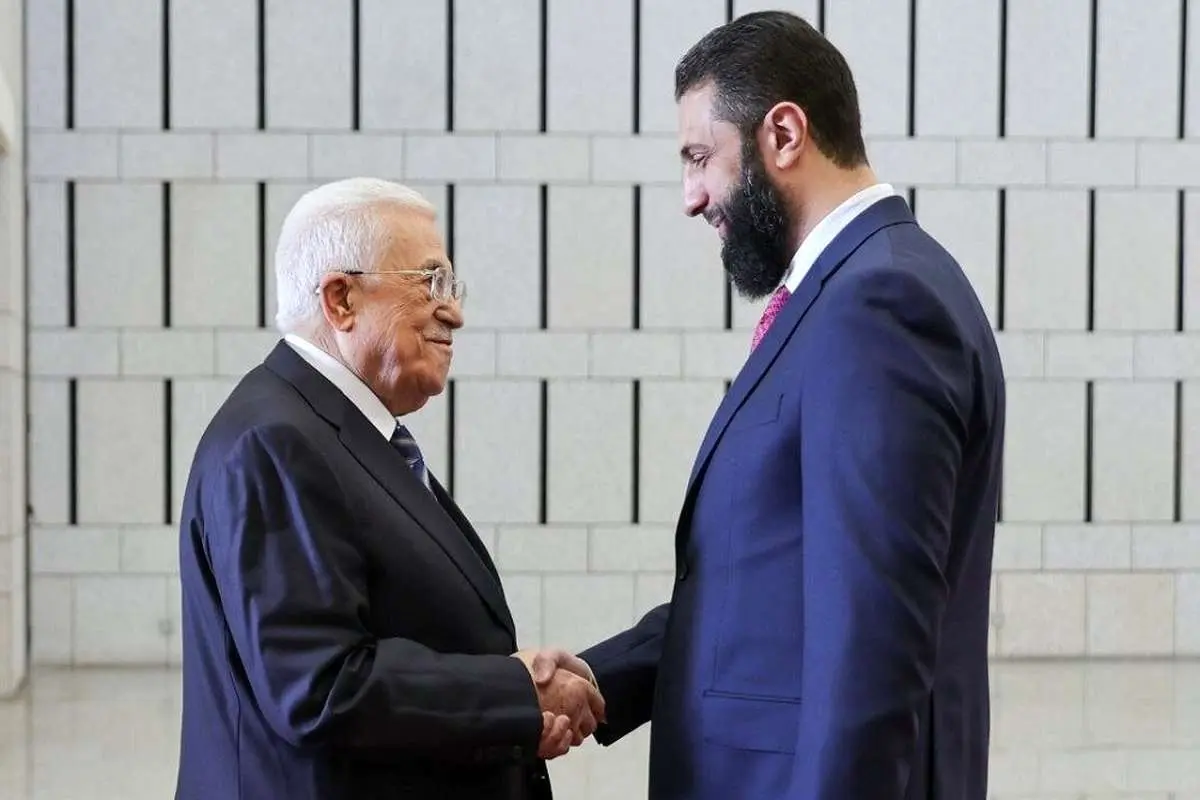 منابع عربی: الجولانی و محمود عباس با ترامپ دیدار می‌کنند