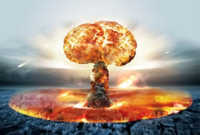 نظریه‌ی «یا همه یا هیچ» در قدرت هسته‌ای: نقدی بر اخلاق، سیاست و انحصار جهانی