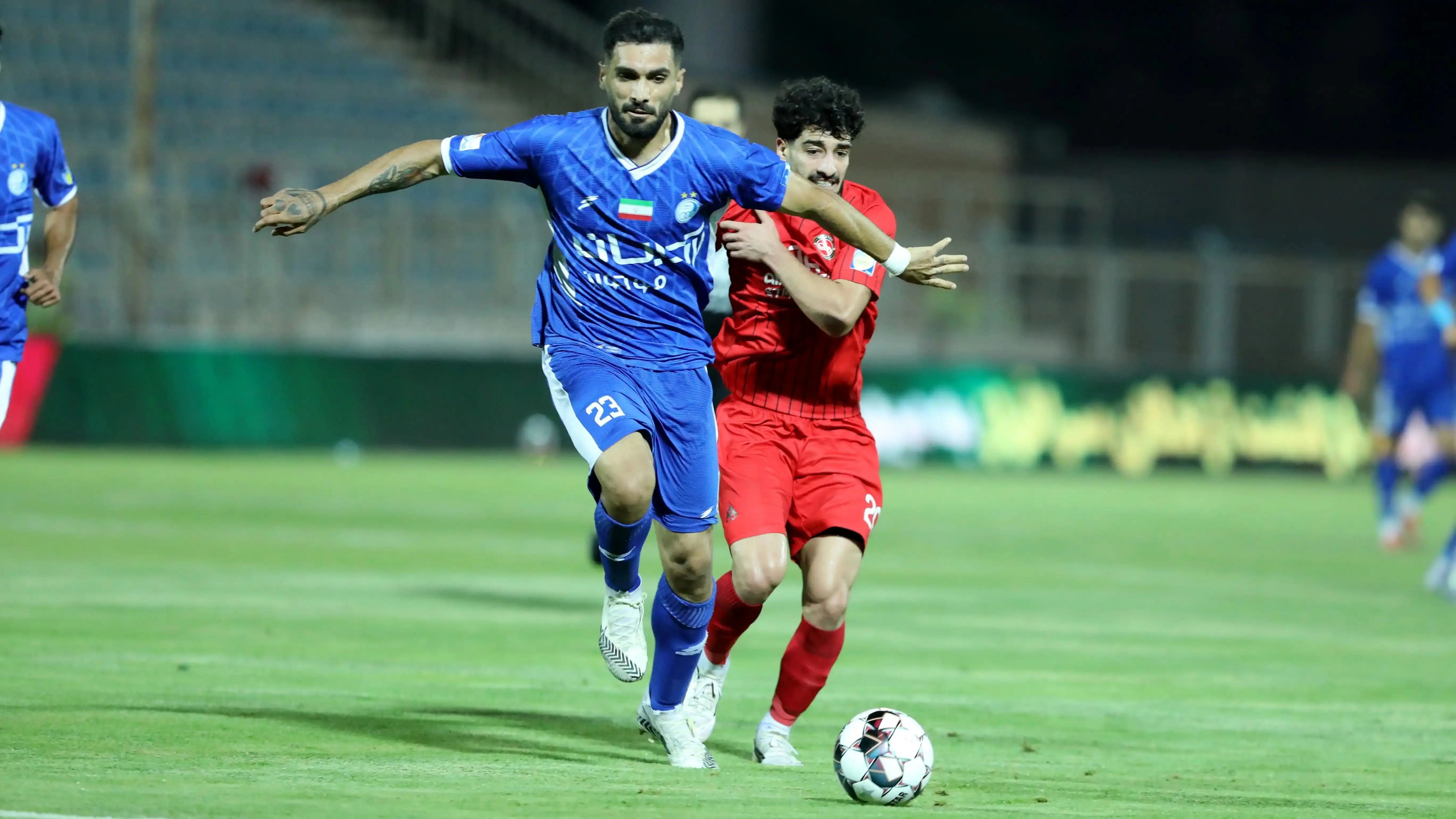 کسی «عارف» را ندیده است؟

