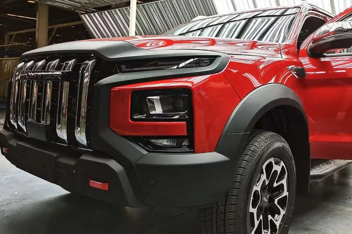 جک JS9؛ شاسی‌بلند جدید کرمان‌موتور در صف مونتاژ